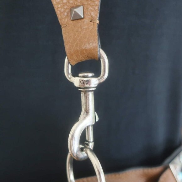 Valentino Rolling Rockstud Guitar Strap Flip-Lock Messenger Bag Brown Leather - Picture 3 of 16